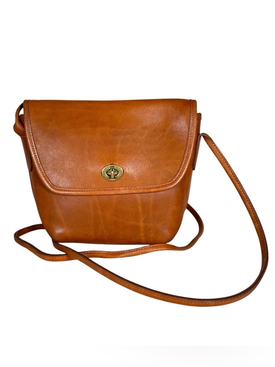 Coach Handbags - COACH Vintage Quincy Turn-Lock Minimalist Leather Crossbody Bag 9919
